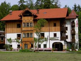 Waldpension Göschlseben, Grünau