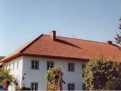 Abgeschlossene Dachrenovierung im Bezirk Gmunden